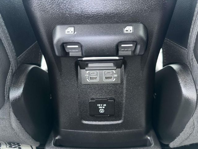 2020 Jeep Wrangler Unlimited Sahara Altitude