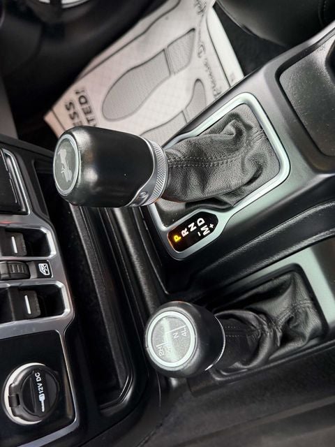 2020 Jeep Wrangler Unlimited Sahara Altitude