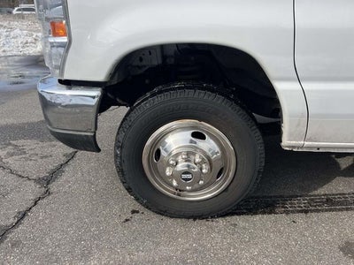 2019 Ford E-350SD Base Cutaway