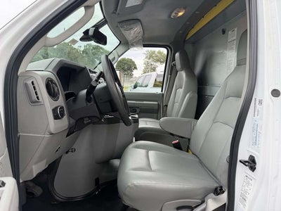 2023 Ford E-350SD Base Cutaway