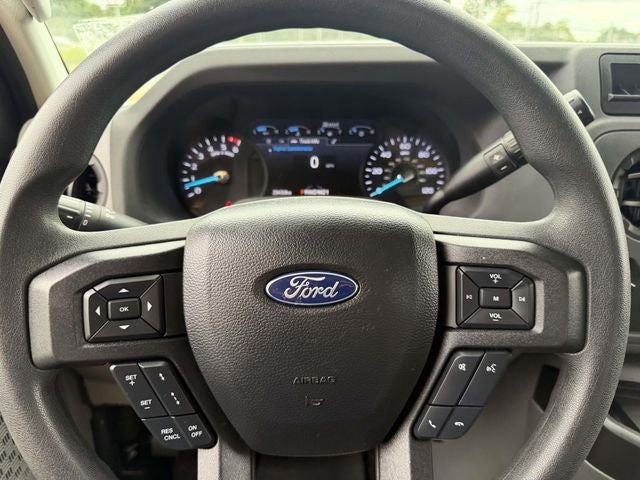 2023 Ford E-350SD Base Cutaway