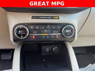 2020 Ford Escape Titanium Hybrid