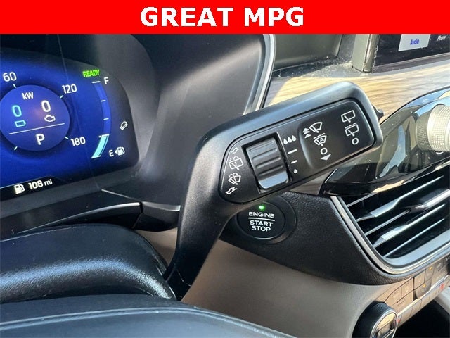 2020 Ford Escape Titanium Hybrid