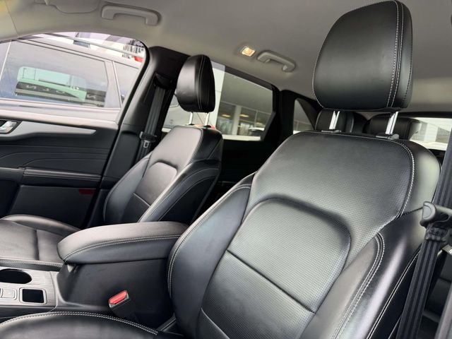 2023 Ford Escape Hybrid Platinum