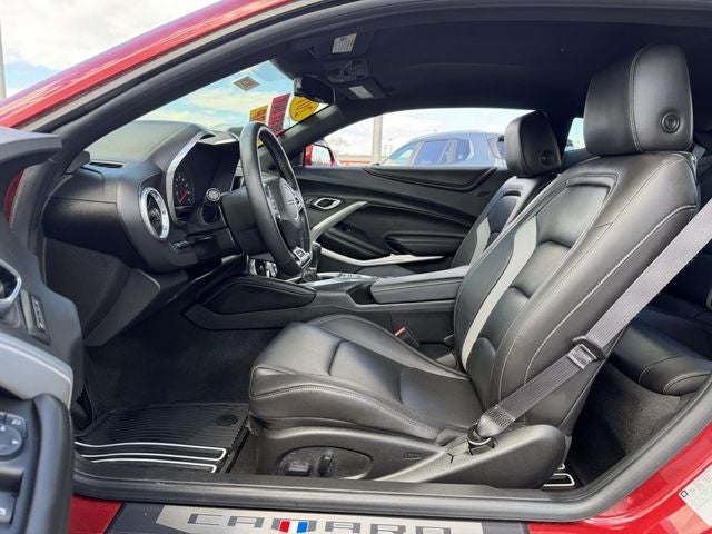 2017 Chevrolet Camaro 2LT 2LT