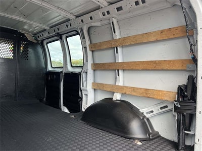 2023 GMC Savana 2500 Work Van