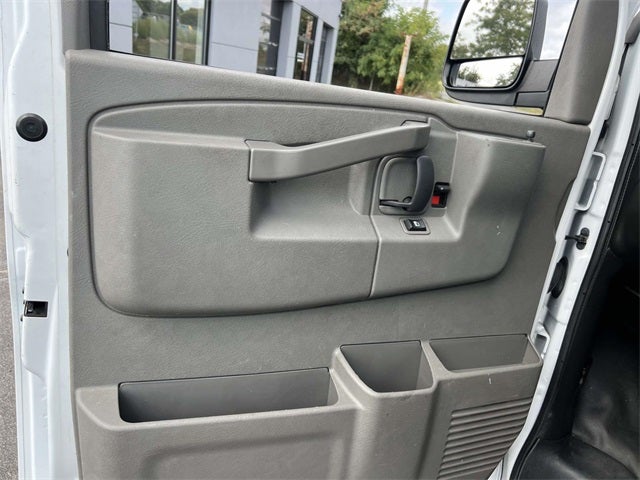 2023 GMC Savana 2500 Work Van