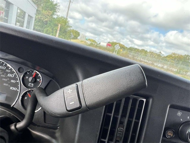 2023 GMC Savana 2500 Work Van