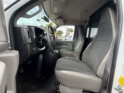 2025 GMC Savana 2500 Work Van