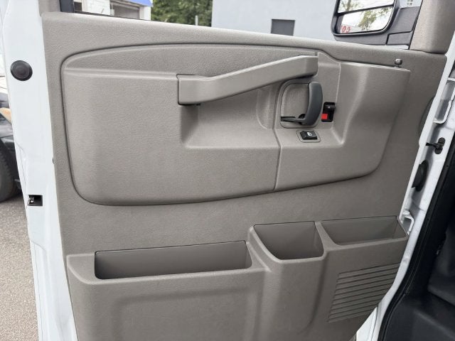 2025 GMC Savana 2500 Work Van