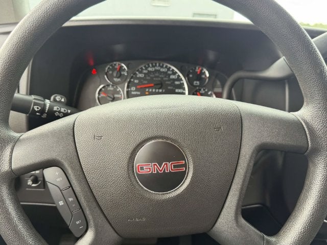 2025 GMC Savana 2500 Work Van