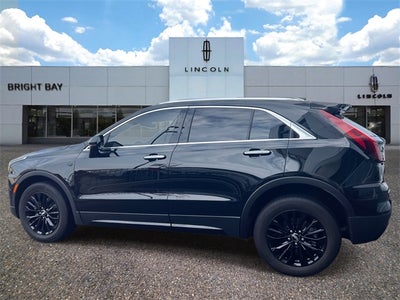2025 Cadillac XT4 Premium Luxury