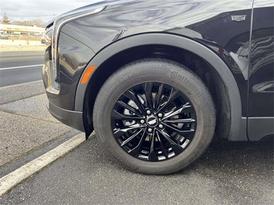 2025 Cadillac XT4 Premium Luxury