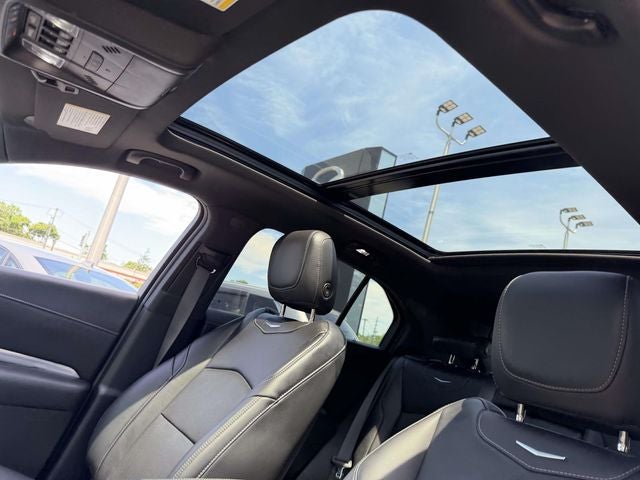 2024 Cadillac XT4 Premium Luxury