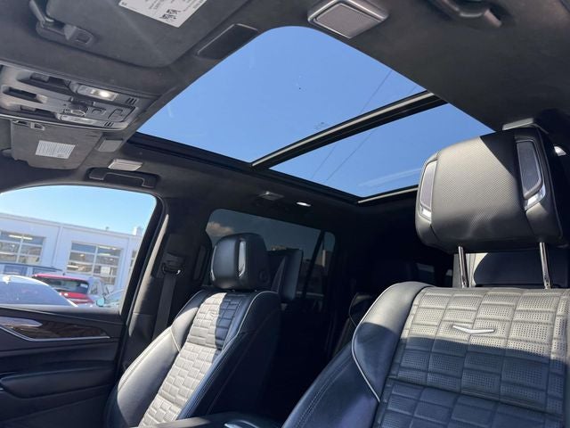 2022 Cadillac Escalade ESV Sport Platinum