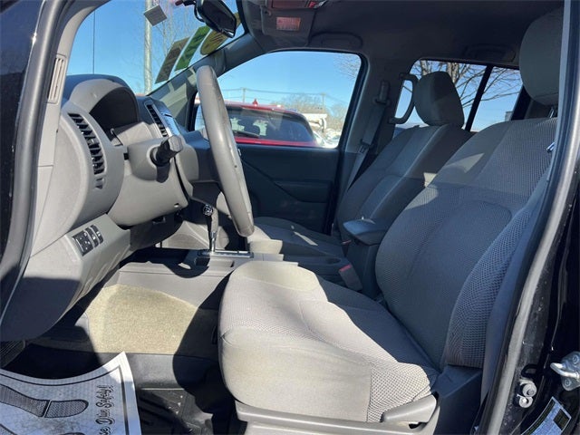 2018 Nissan Frontier SV