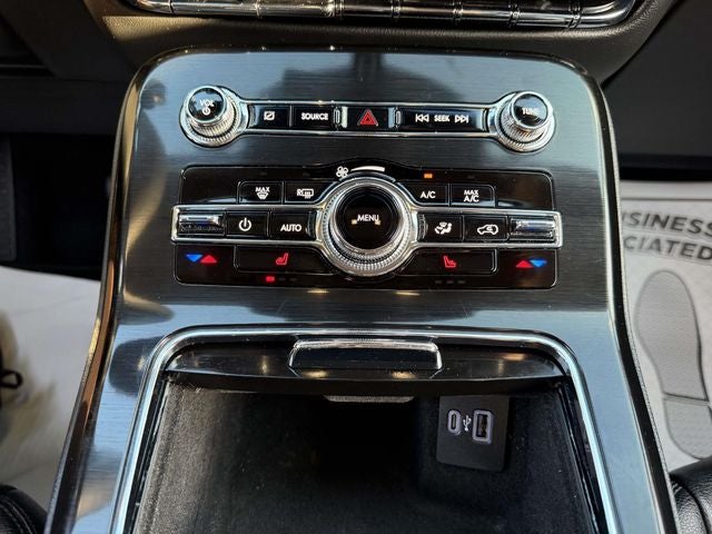 2022 Lincoln Nautilus Standard