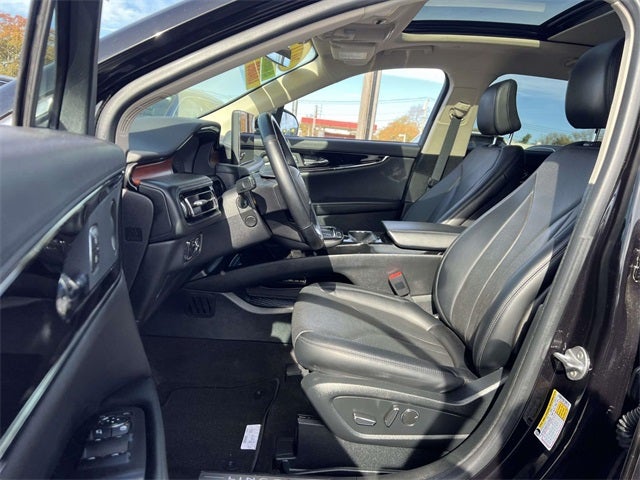 2021 Lincoln Nautilus Reserve