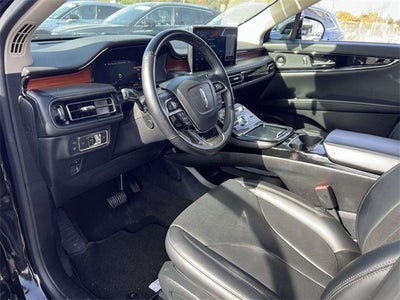 2021 Lincoln Nautilus Reserve