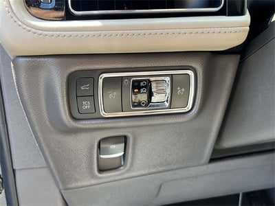 2021 Lincoln Nautilus Reserve