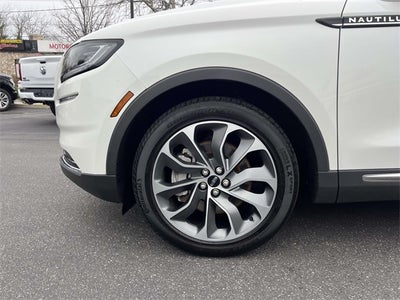 2022 Lincoln Nautilus Reserve