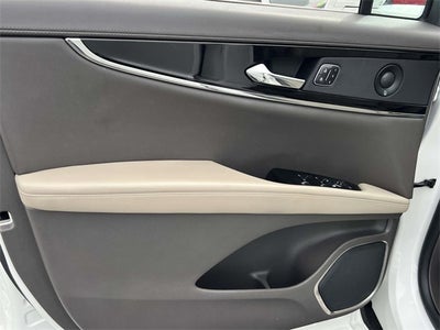 2021 Lincoln Nautilus Reserve