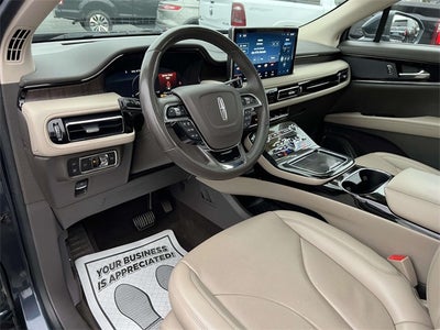 2022 Lincoln Nautilus Reserve