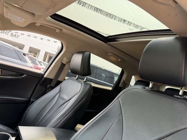 2022 Lincoln Nautilus Reserve V6