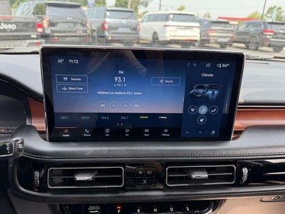 2022 Lincoln Nautilus Reserve V6