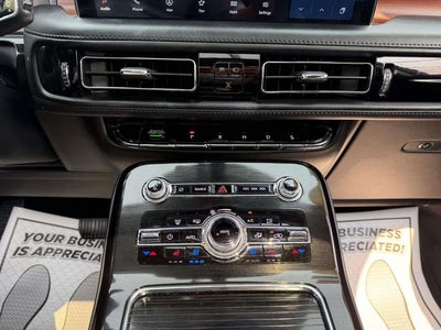 2022 Lincoln Nautilus Reserve V6