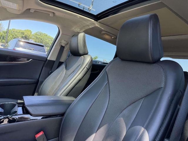 2023 Lincoln Nautilus Reserve V6