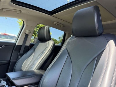 2023 Lincoln Nautilus Reserve V6