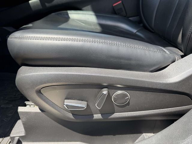 2023 Lincoln Nautilus Reserve V6