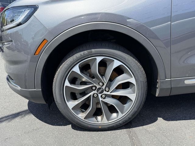 2023 Lincoln Nautilus Reserve V6