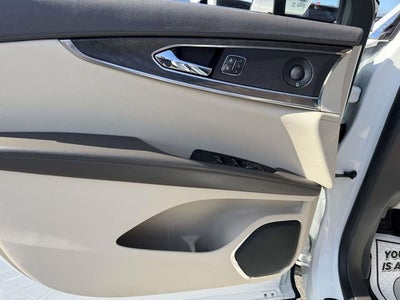 2020 Lincoln Nautilus Reserve