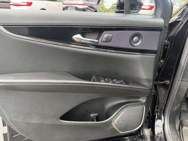 2023 Lincoln Nautilus Reserve V6
