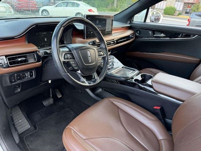 2023 Lincoln Nautilus Reserve V6