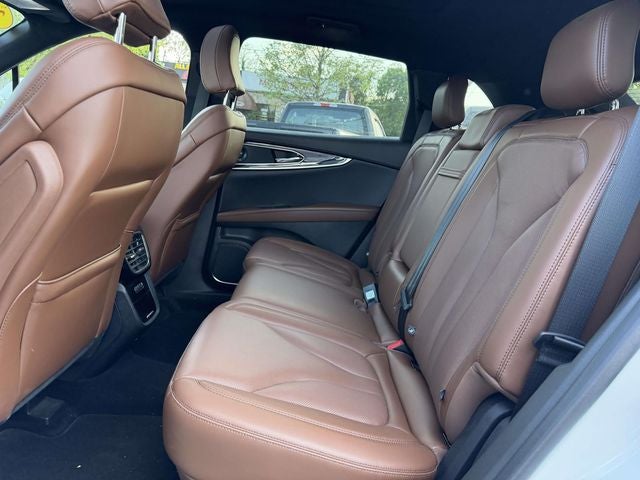 2023 Lincoln Nautilus Reserve V6