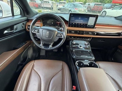 2023 Lincoln Nautilus Reserve V6