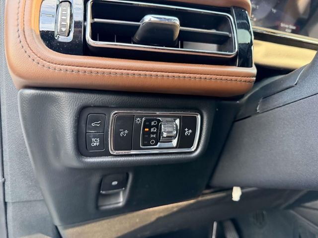 2023 Lincoln Nautilus Reserve V6