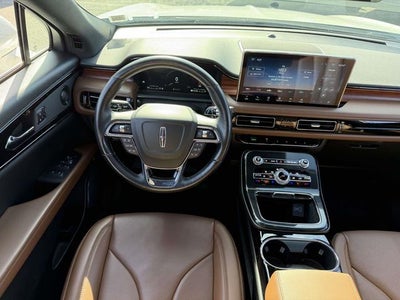 2023 Lincoln Nautilus Reserve V6