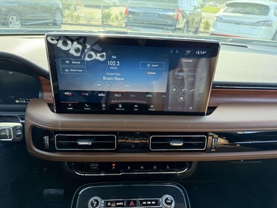 2023 Lincoln Nautilus Reserve V6