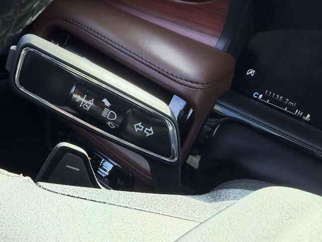 2023 Lincoln Nautilus Reserve V6