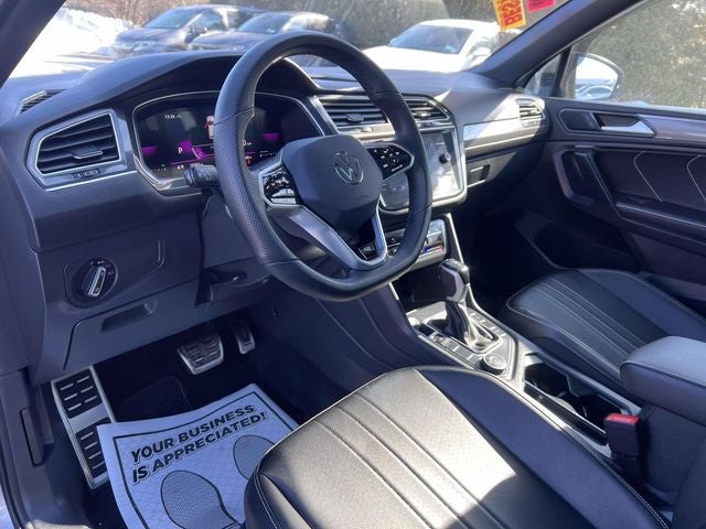 2024 Volkswagen Tiguan 2.0T SE R-Line Black