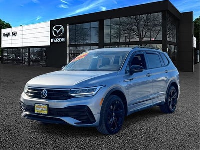 2024 Volkswagen Tiguan 2.0T SE R-Line Black