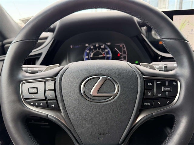 2023 Lexus ES 