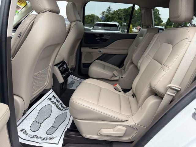 2023 Lincoln Aviator Standard
