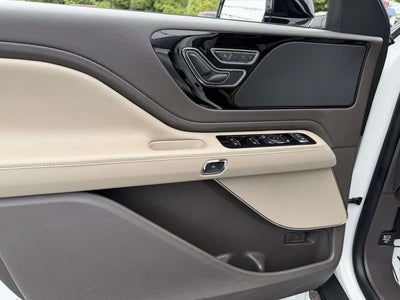 2023 Lincoln Aviator Standard