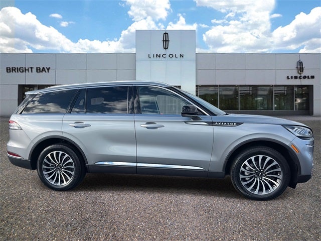 2023 Lincoln Aviator Standard