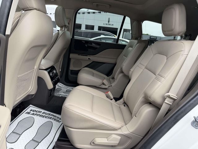 2023 Lincoln Aviator Standard